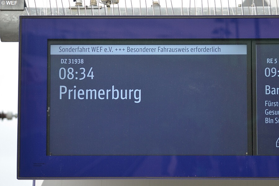 Zugzielanzeiger in Neustrelitz